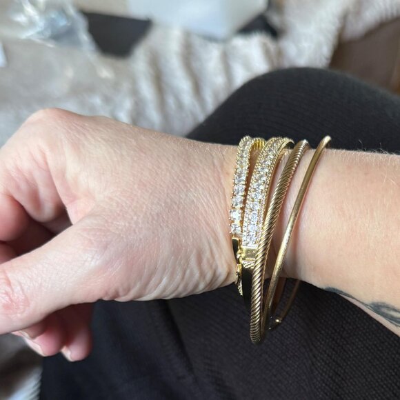 Neiman Marcus 14k Gold Plated Chunky Bangle Bracelet - Picture 2 of 5